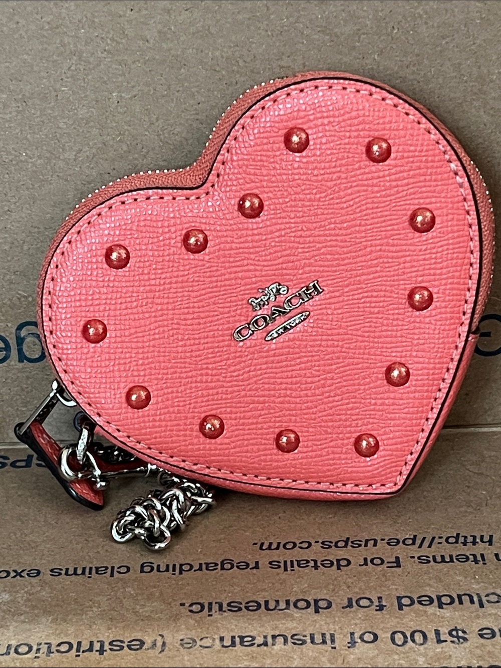 COACH HEART SHAPED SMALL WRISTLET